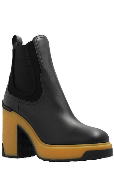 Moncler Isla Heeled Ankle Boots In Black