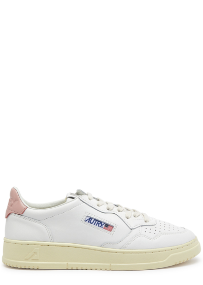Autry Medalist Sneakers In Suede In White And Pink