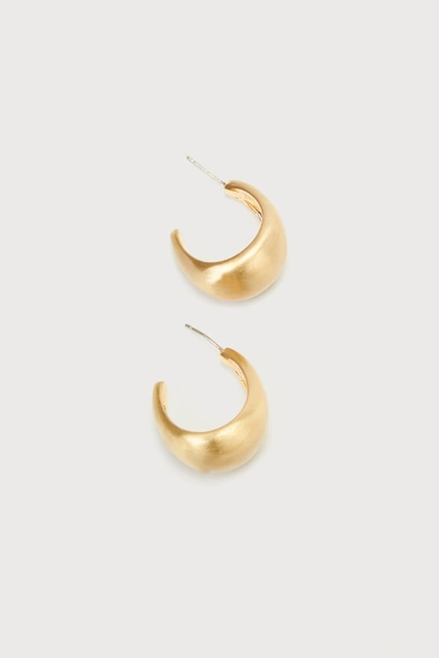 Lulus Stunning Decision Gold Matte Chunky Hoop Earrings