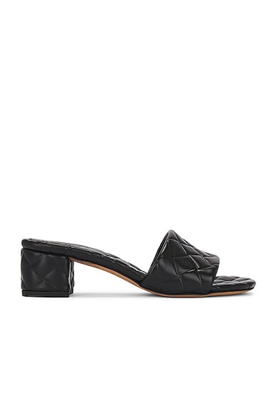 Bottega Veneta Parco Leather Mules Block Heel In Black