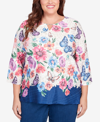 ALFRED DUNNER PLUS SIZE IN FULL BLOOM FLORAL BUTTERFLY BORDER SPLIT NECK TOP