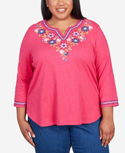 Alfred Dunner Plus Size In Full Bloom Floral Split Shirttail Hem Top In Fuchsia
