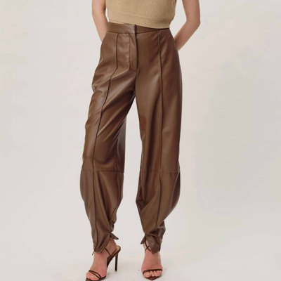 Ronny Kobo Hose Illio In Brown