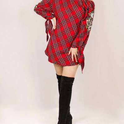 Avani Del Amour Floral Embroidered Tunic In Vibrant Red Plaid