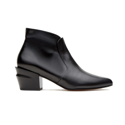 Robert Clergerie Agate Low Western Boot In Black