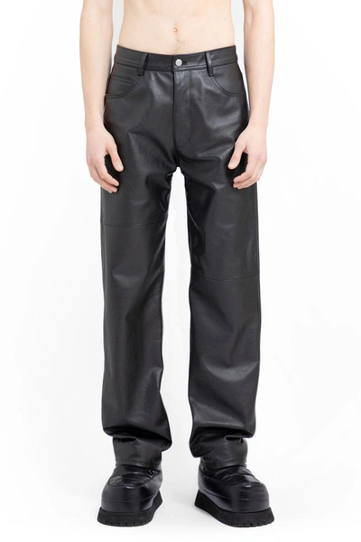 Mm6 Maison Margiela Trousers In Black