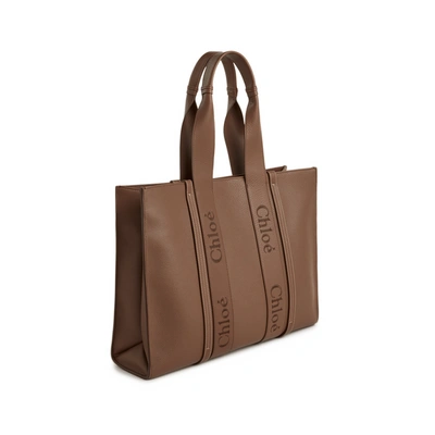 Chloé Woody Leather Tote Bag In Brown
