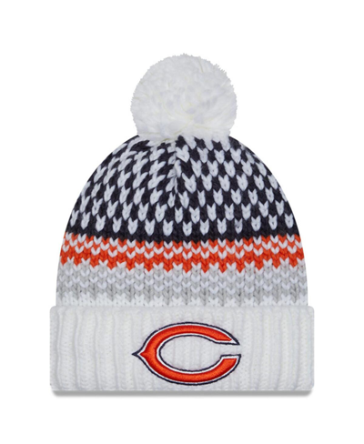 New Era Women's  White Chicago Bears 2023 Sideline Cuffed Knit Hat With Pom