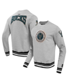 PRO STANDARD MEN'S PRO STANDARD HEATHER GRAY MILWAUKEE BUCKS CREST EMBLEM PULLOVER SWEATSHIRT