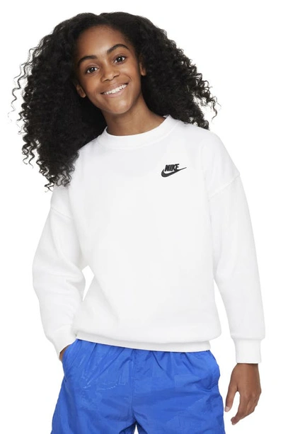 Nike Sportswear Club Fleece Big Kids' Oversized Sweatshirt In White/ Black