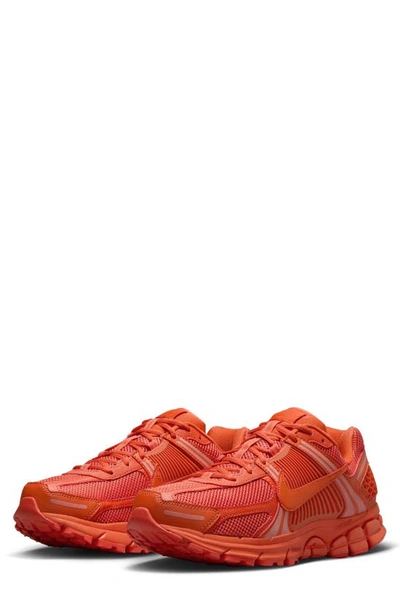 Nike Zoom Vomero 5 Sneaker In Orange