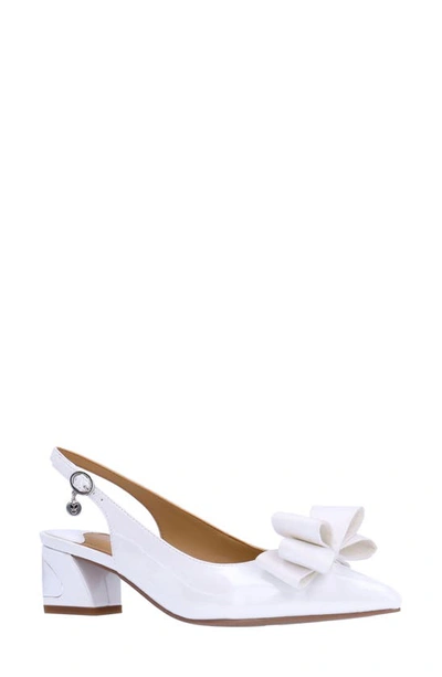 J. Reneé Kimma Pointed Toe Pump In White