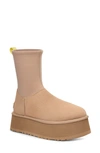 Ugg Classic Dipper Platform Boots 45 In Brown