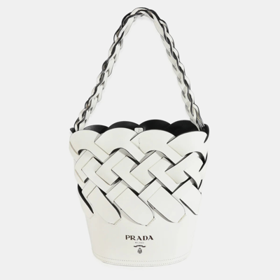 Pre-owned Prada White Vitello Intrecciato Leather Tress Bucket Bag