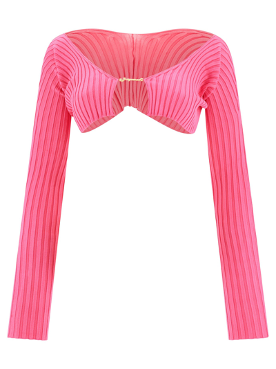 Jacquemus Logo Plaque Cropped Long Sleeve Top In Fuchsia