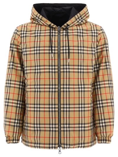 Burberry Reversible Vintage Check Jacket In Beige