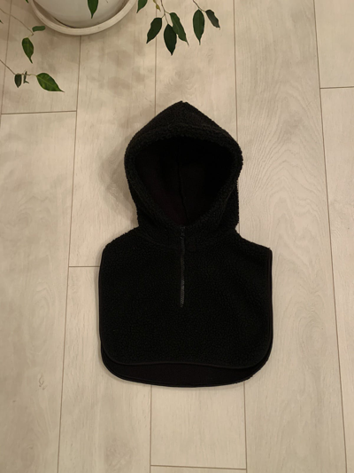 Pre-owned H&m Funny Sherpa Balaclava In Black