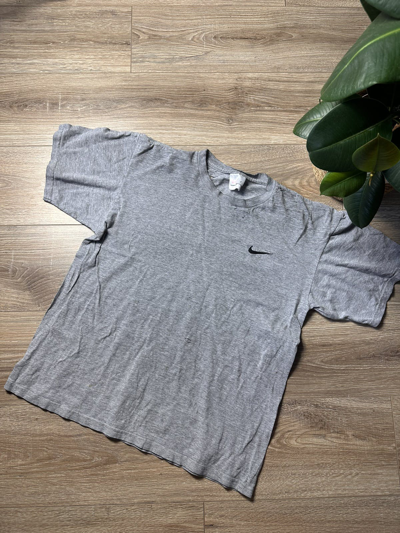Pre-owned Nike X Vintage 90's Nike Small Swoosh Logo T-shirt In Grey