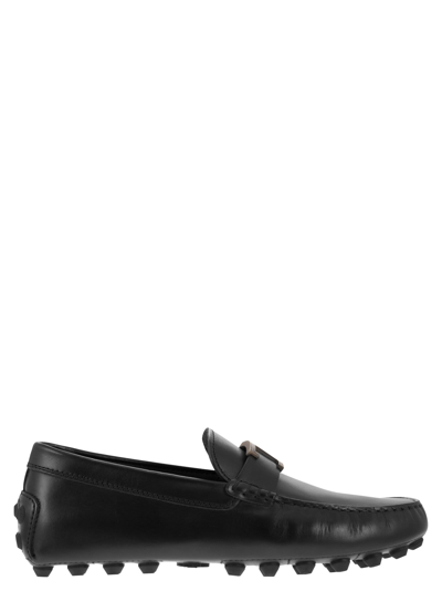 Tod's Timeless Leather Loafer In Black