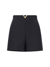 VALENTINO VALENTINO CREPE COUTURE LOGO PLAQUE SHORTS