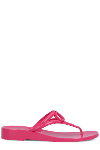 Valentino Garavani Vlogo Signature Flip Flops In Pink