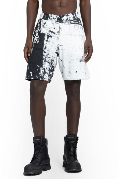 Alexander Mcqueen Shorts In Black&white
