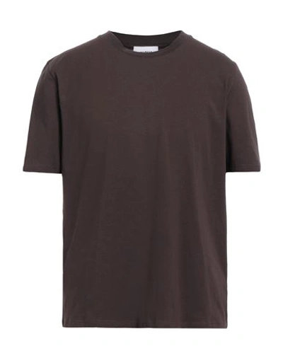 Alpha Studio Man T-shirt Dark Brown Size 40 Cotton, Elastane In Brown