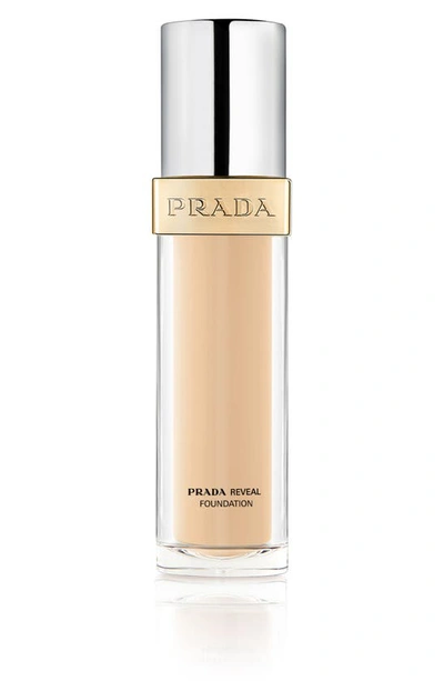 Prada Reveal Skin Optimizing Refillable Soft Matte Foundation In Lw10