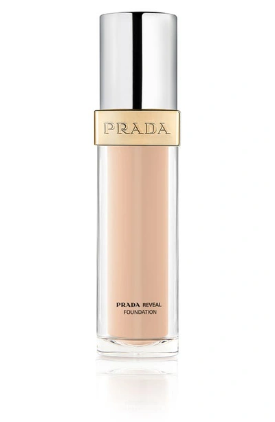 Prada Reveal Skin Optimizing Refillable Soft Matte Foundation In Ln15