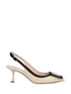 Roger Vivier Viv In The City 65 Bicolor Slingbacks In C019(cire'')+b999(nero)