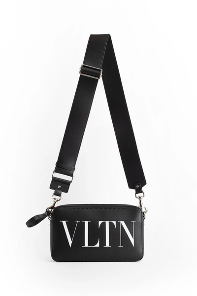 Valentino Garavani Valentino Shoulder Bags In Black&white