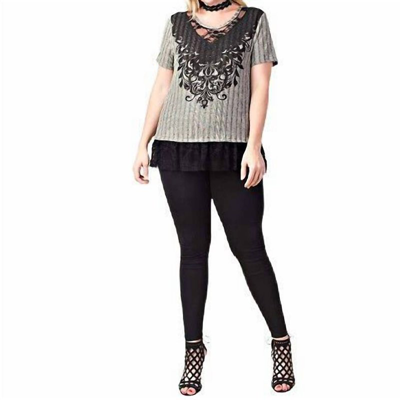 Umgee Plus Top With Print And Black Lace Bottom In Gray In Grey