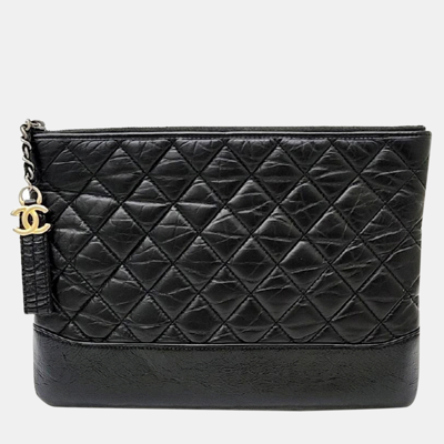 Pre-owned Chanel Gabrielle Clutch New Medium In Black