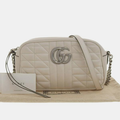 Pre-owned Gucci Cream Leather Small Aria Marmont Matelasse Camera Bag
