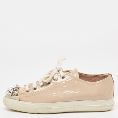 Pre-owned Miu Miu Beige Patent Leather Crystal Embellished Cap Toe Low Top Trainers Size 36