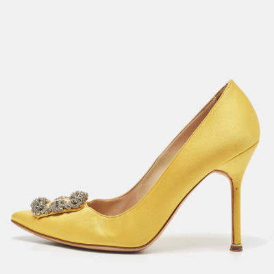 Pre-owned Manolo Blahnik Yellow Satin Hangisi Pumps Size 38.5