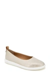 Gentle Souls By Kenneth Cole Bella Flat In Ice Metallic Leather
