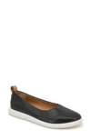 GENTLE SOULS BY KENNETH COLE BELLA FLAT