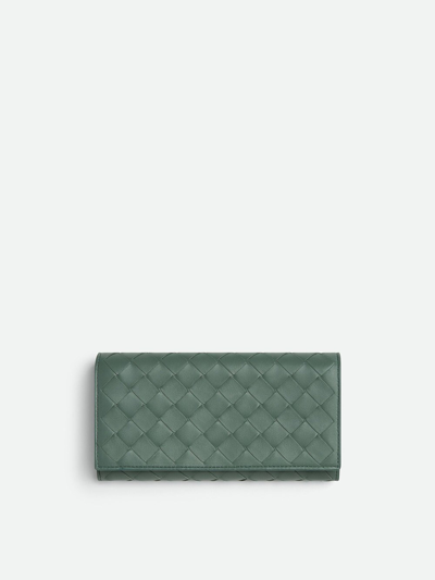 Bottega Veneta Intrecciato Wallet With Large Flap In Green
