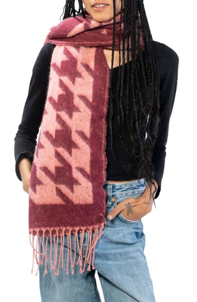 MARCUS ADLER MARCUS ADLER HOUNDSTOOTH SCARF