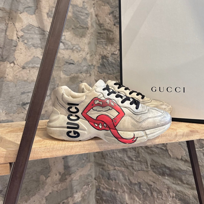 Pre-owned Gucci Ivory Mouth Print Distressed Rhyton Chunky Sneakers