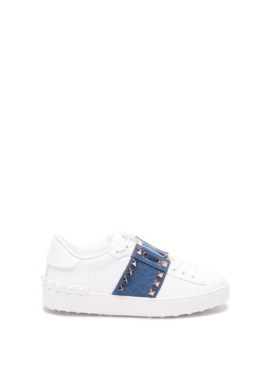 Valentino Garavani `rockstud Untitled` Sneakers In White