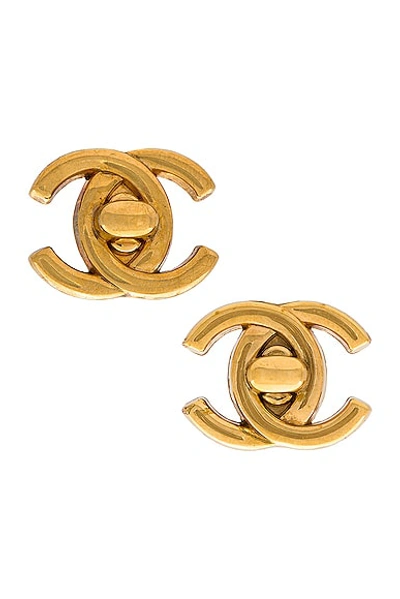 Pre-owned Chanel Turnlock Clip On Earrings In Light Gold