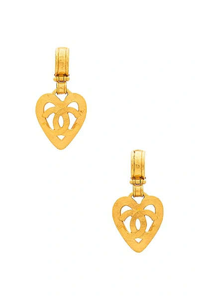 Pre-owned Chanel Coco Mark Dangling Heart Clip On Earrings In Light Gold