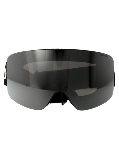 Tom Ford Sunglasses In 01c Black