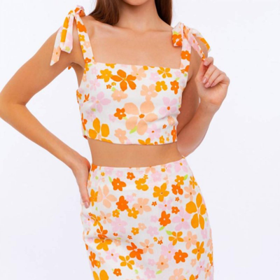 Le Lis Floral Outfit Set In Orange