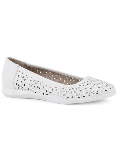 Cliffs By White Mountain Pleased Womens Casual Round Toe Flats Shoes In White