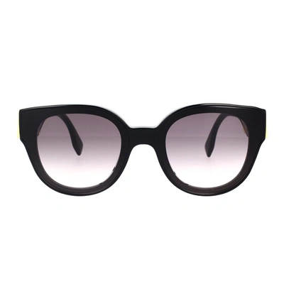 Fendi Sunglasses In Black