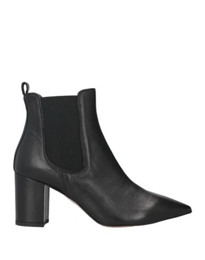 La Magdaleine Woman Ankle Boots Black Size 11 Leather