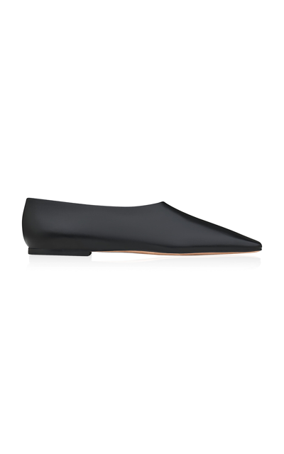 Neous Atlas Leather Flats In Black
